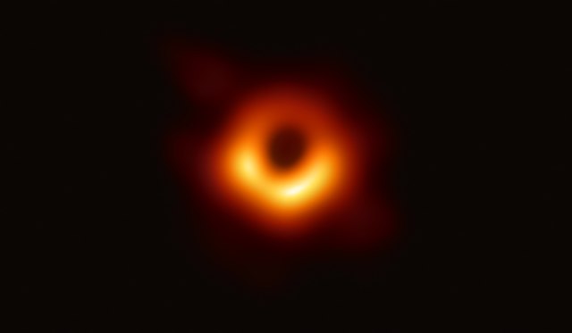Un año después de la primera imagen de un agujero negro