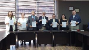 El Instituto de Astronomía de la UNAM y el Clúster Aeroespacial de Baja California firman convenio para proyectos tecnológicos y de capacitación